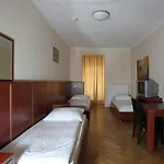 Atlas Hotel 3*