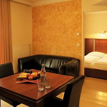 Hotel Atlas 3*