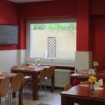 Otel Atlas 3*